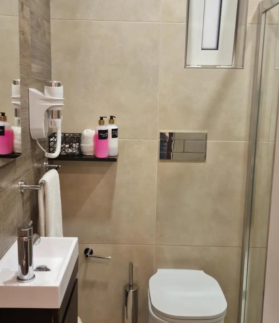 Bed & Breakfast Sliema In Front Of The Sea O'Clock B&B Malta Malta